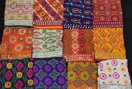 dupattas