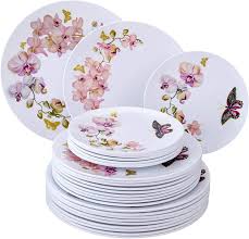 Plastic Dining Plates