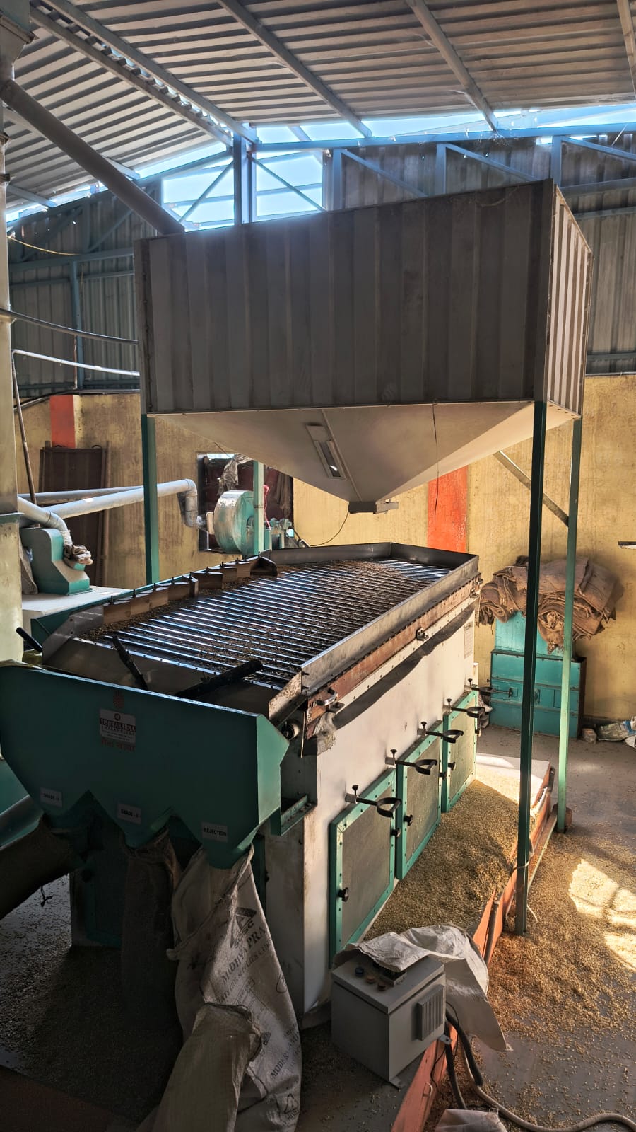 Cleaning and Grading Secondhand Machine